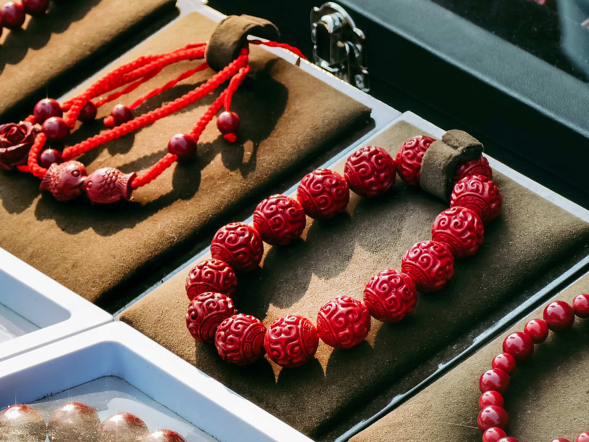 北京小程序開(kāi)發(fā)，文玩類(lèi)小程序開(kāi)發(fā)，搭建交流分享平臺(tái)