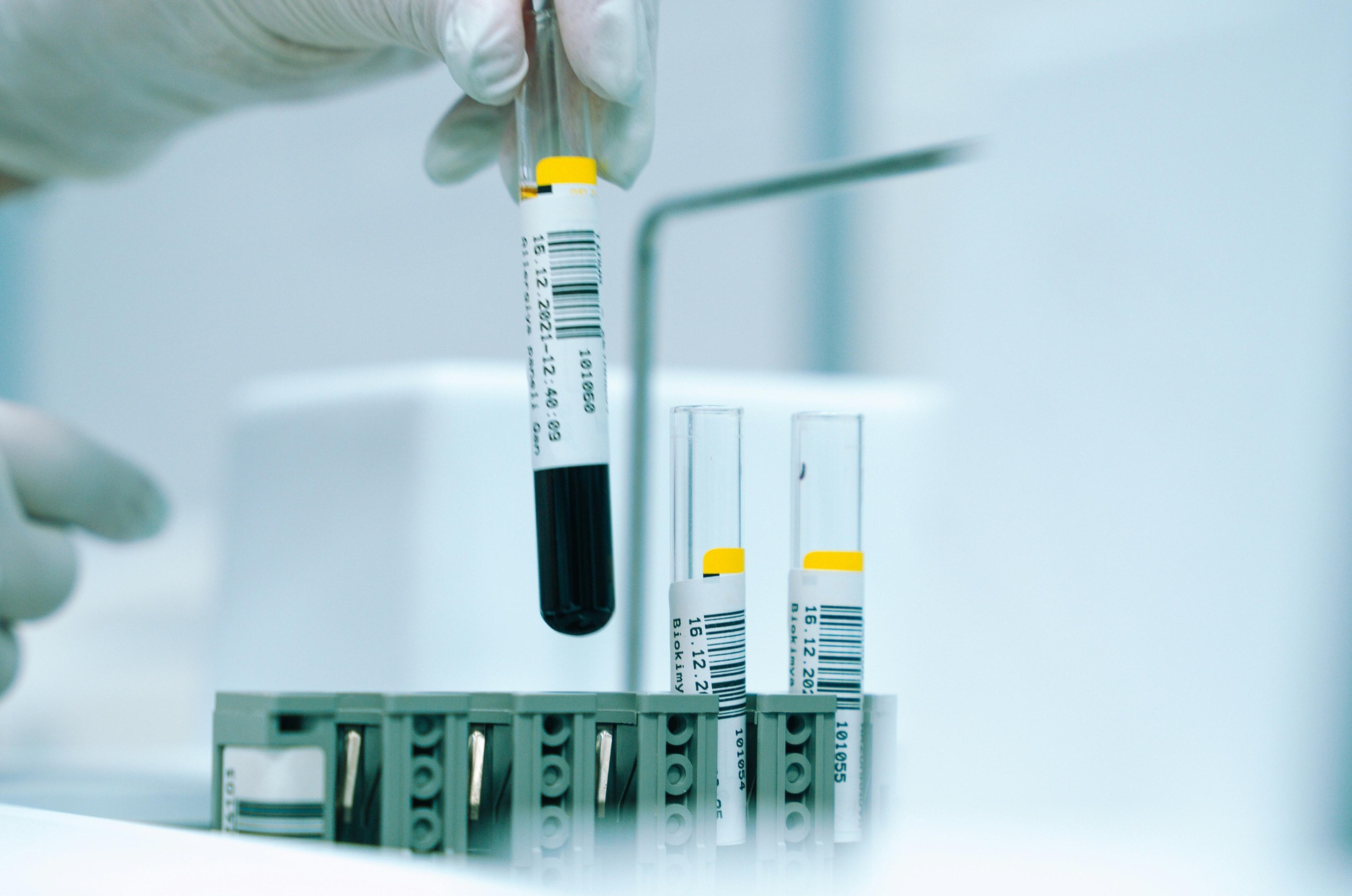 煙臺醫(yī)藥數(shù)據(jù)平臺小程序開發(fā)，解鎖醫(yī)藥數(shù)據(jù)新視界